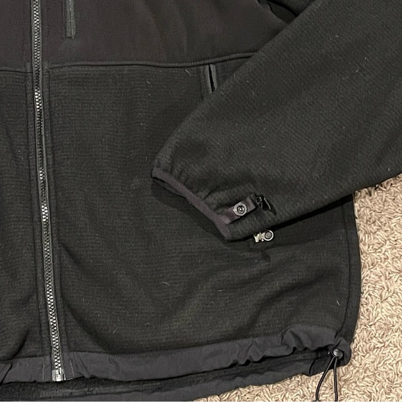 The North Face Fleece & Nylon Fabric Performance Block Jacket - Picture 8 of 16